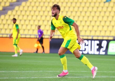 Nantes face à Rodez : un match décisif pour relancer la saison en Ligue 2