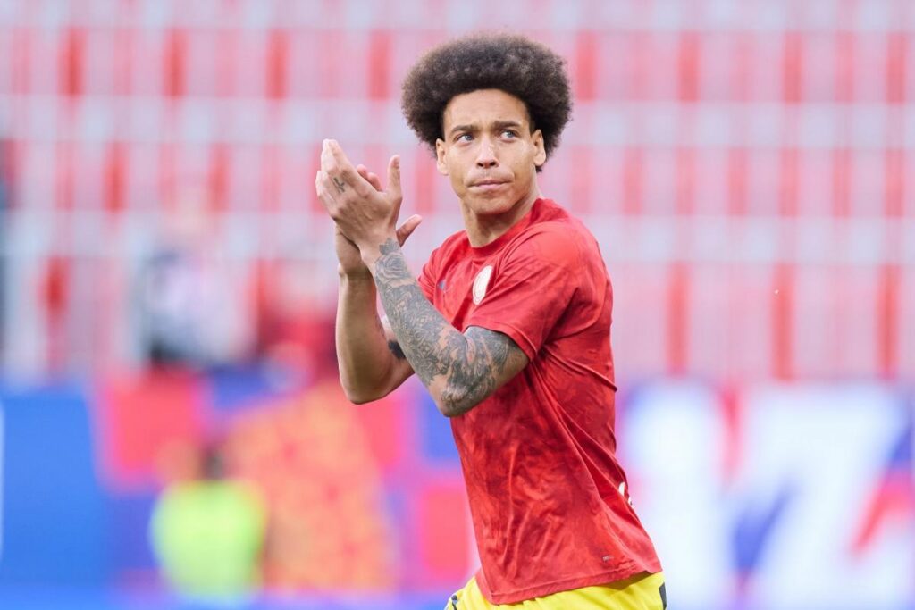 Nice envisage de recruter Axel Witsel après la blessure de Laurent Abergel