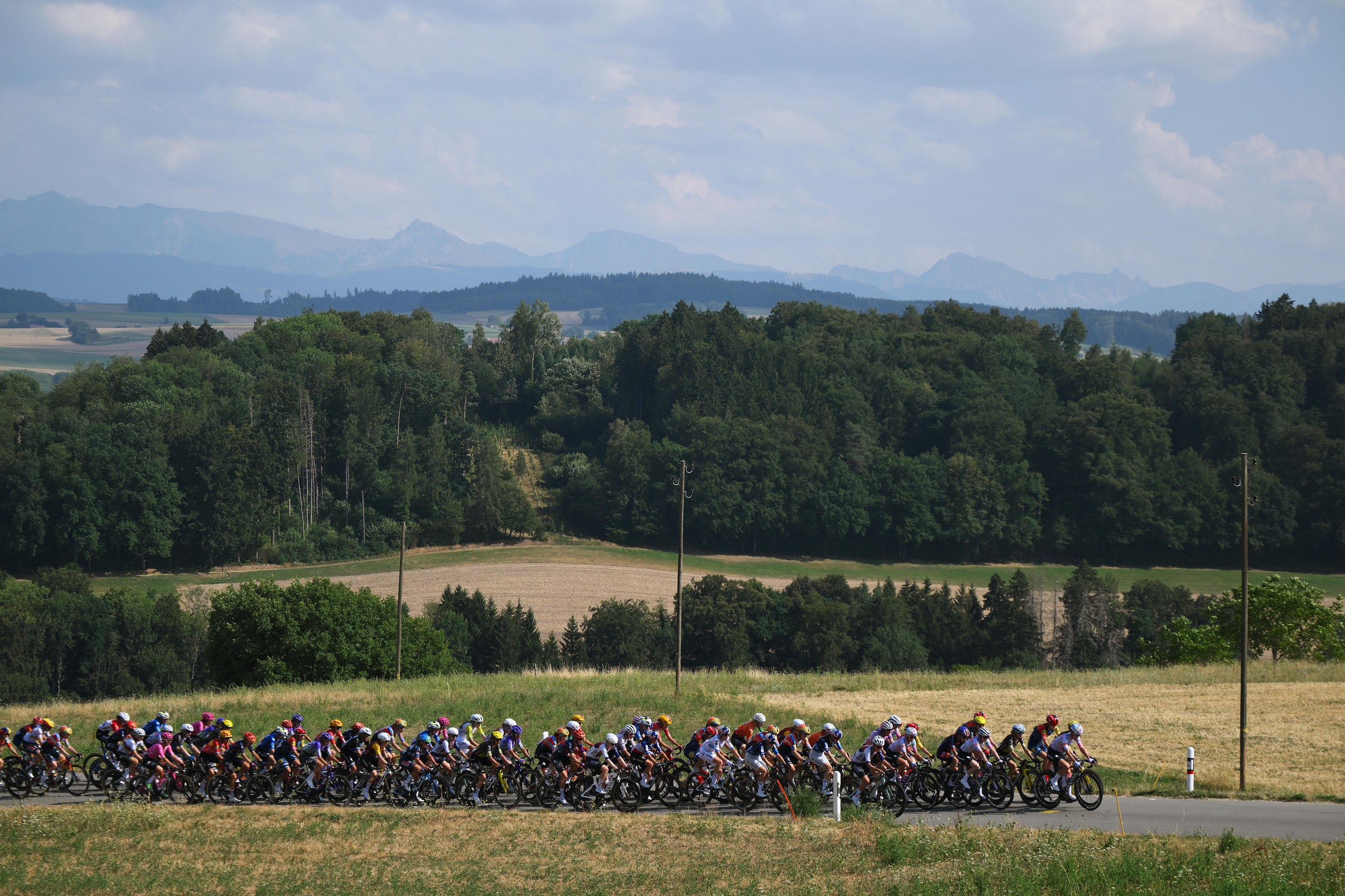 The peloton rides on stage one.