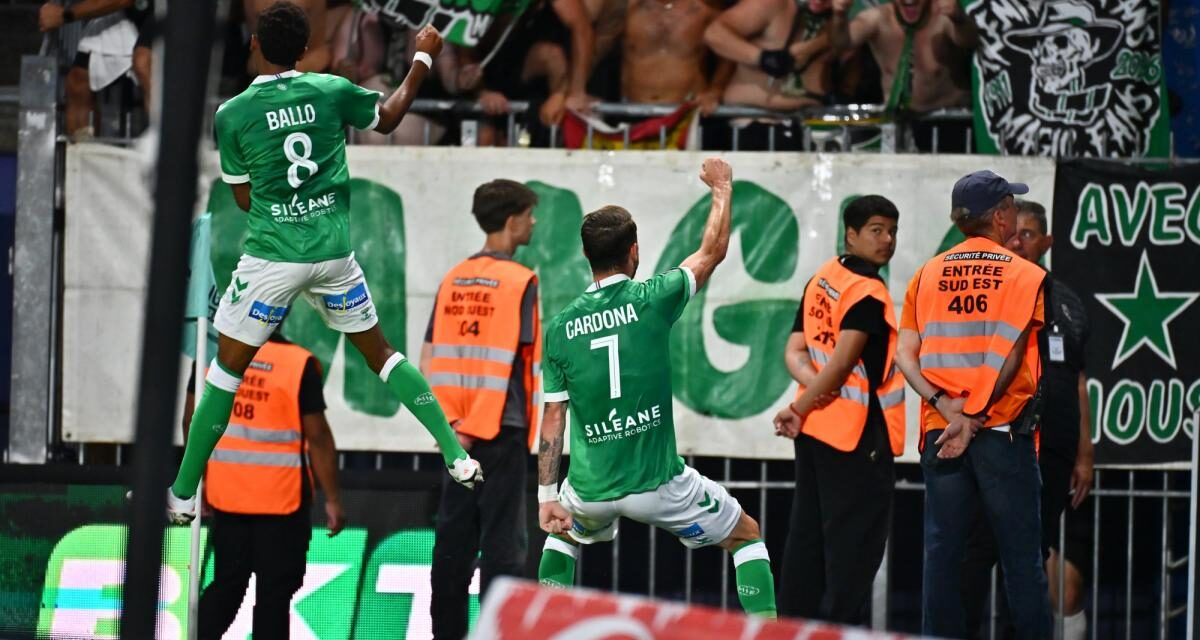 Saint-Étienne démarre fort en Ligue 2 avec une victoire éclatante contre Sochaux