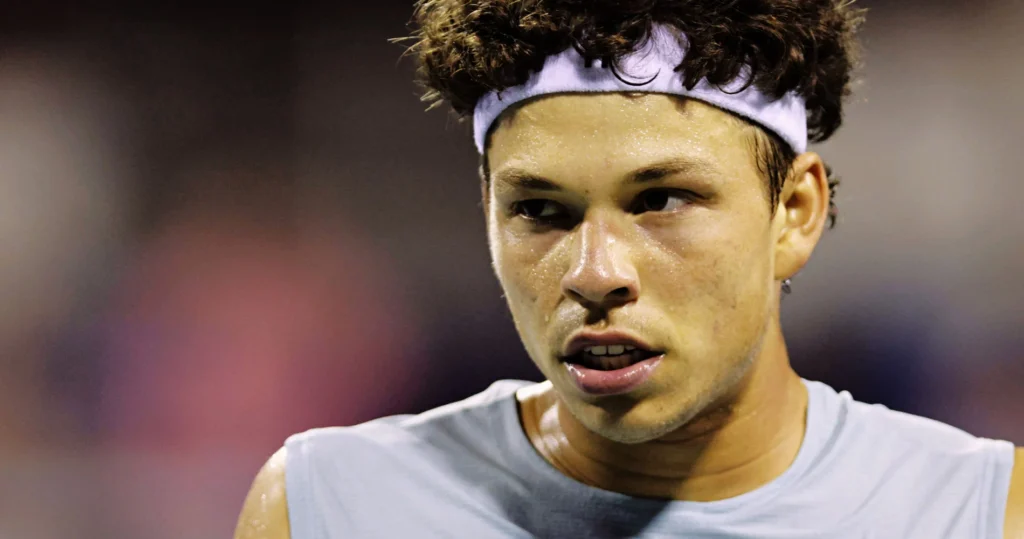 Alejandro Tabilo atteint sa première demi-finale ATP 500 après sa victoire sur Shelton