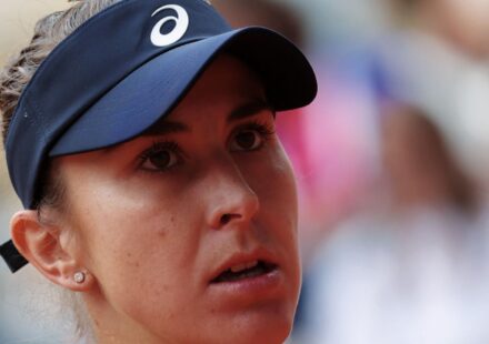 Coco Gauff reaches Toronto semifinals after Bencic&rsquo;s withdrawal
