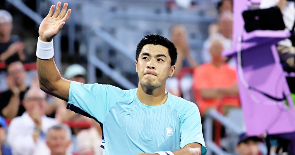 Nakashima surclasse Darderi avec 11 aces pour atteindre les demi-finales