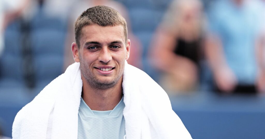 Flavio Cobolli atteint sa première demi-finale de Masters 1000 à Cincinnati