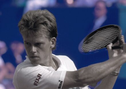 12 août 1990 : Stefan Edberg remporte Cincinnati et devient numéro 1 mondial
