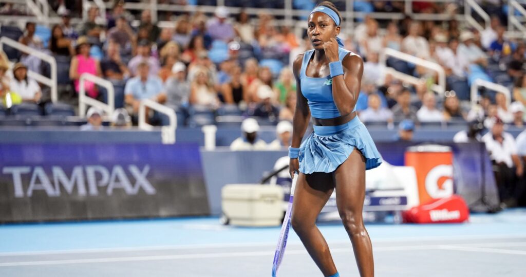 Coco Gauff se qualifie pour les demi-finales de Cincinnati après sa victoire contre Kostyuk