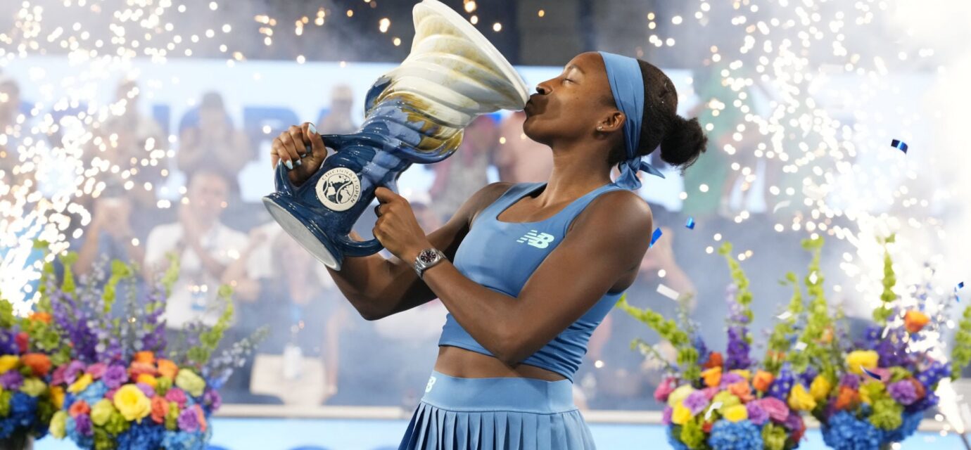 Coco Gauff s&rsquo;impose face à Jessica Pegula et remporte son deuxième titre à Cincinnati