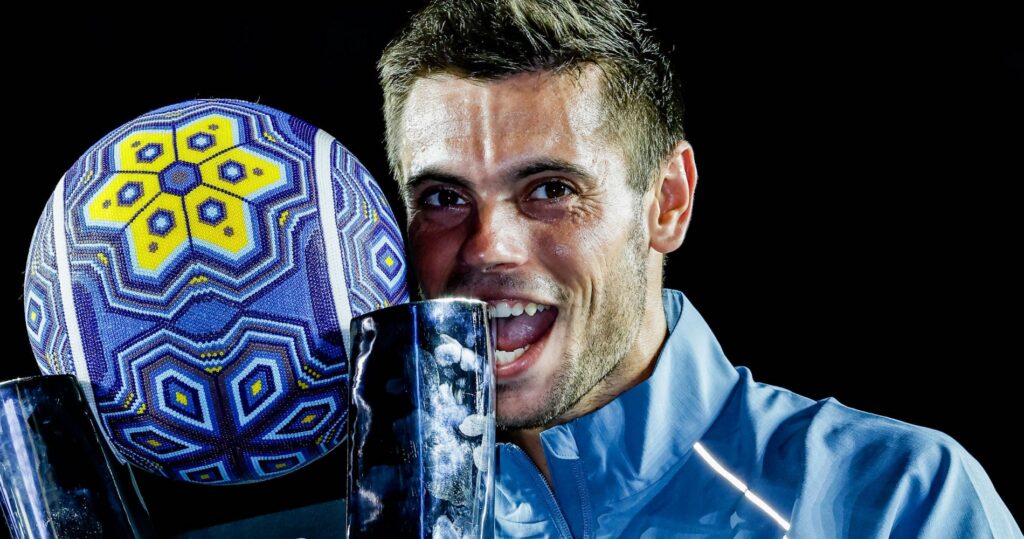 Arthur Gea remporte son premier titre ATP face à Denis Shapovalov