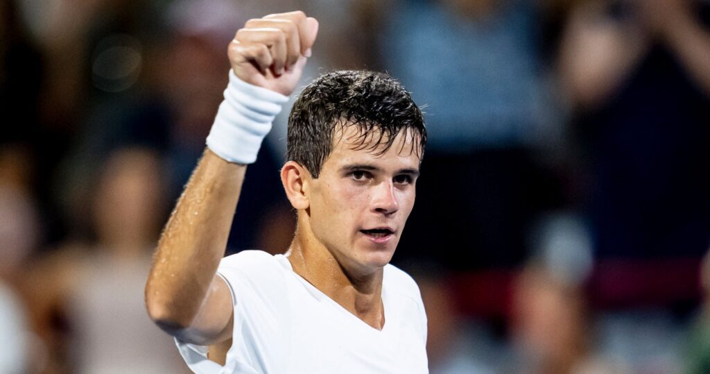Rafael Jodar élimine Lorenzo Musetti et poursuit sa belle saison à Montréal