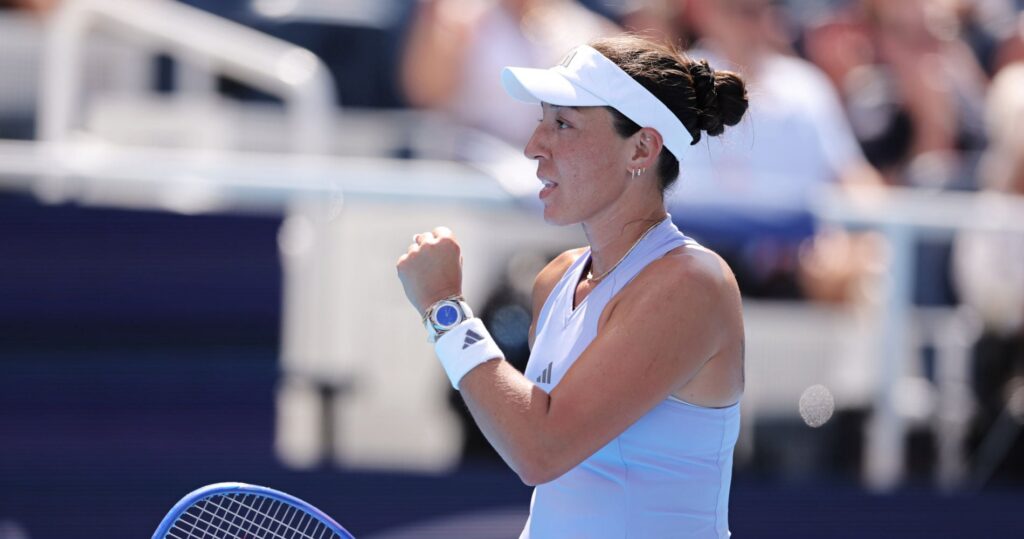 Jessica Pegula renverse Swiatek et atteint la finale de Cincinnati