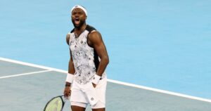Tiafoe surmonte trois balles de set et atteint la finale à Cincinnati