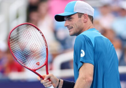 Tommy Paul élimine Alexander Zverev à Cincinnati et atteint les quarts de finale