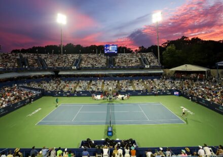 Diana Shnaider se qualifie pour les demi-finales du Mubadala DC Open