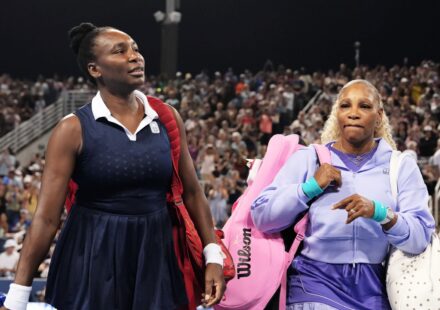 Kostyuk et Stearns éliminent les sœurs Williams à Cincinnati