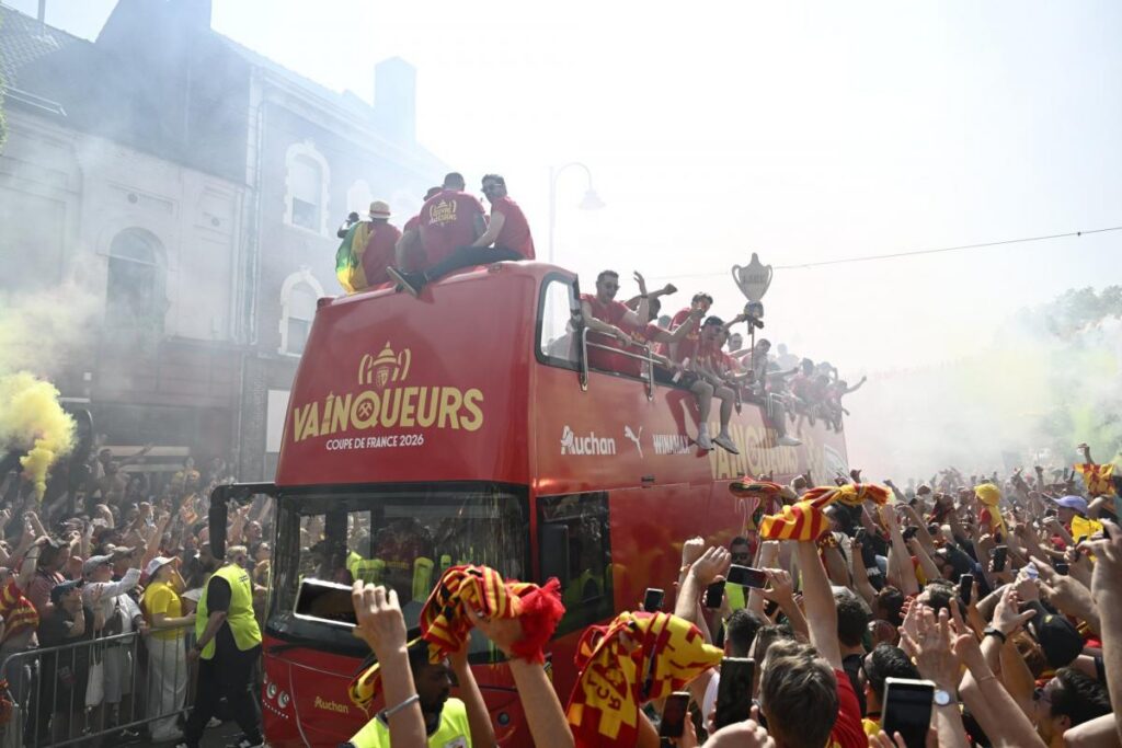 Le maire Sylvain Robert propose de faire du 22 mai un jour férié après la victoire de Lens