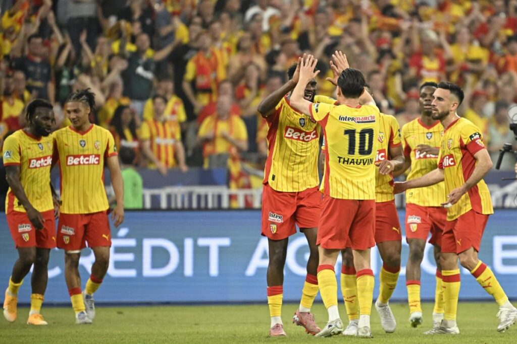 Le RC Lens remporte enfin la Coupe de France après trois échecs en finale