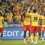 Lens bat le PSG et remporte son premier Trophée des champions