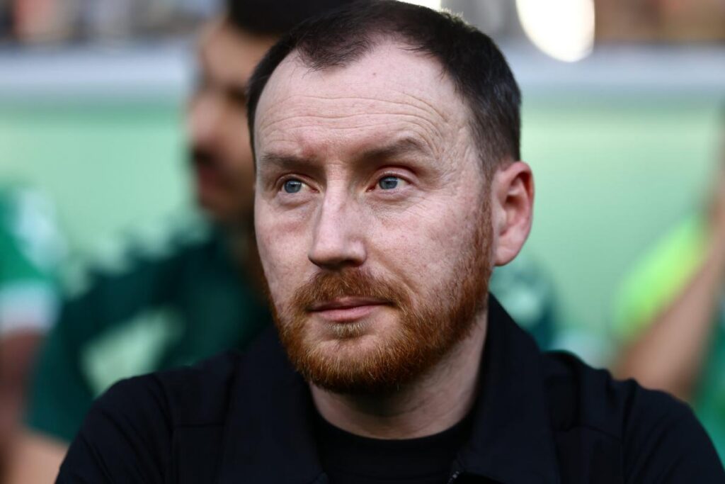Ian Cathro critique les réactions du public lors d&rsquo;ASSE-Grenoble